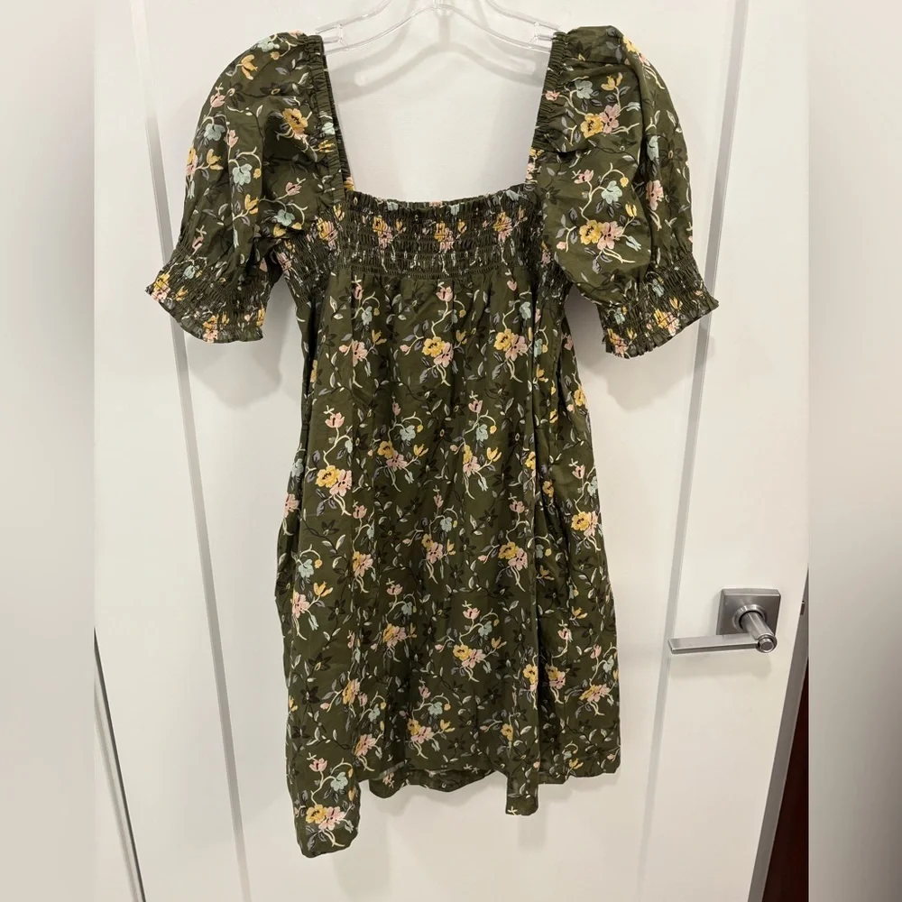 Tory Burch Smocked Floral Mini Dress Size Medium - Picture 10 of 15